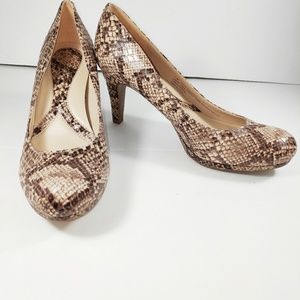 Naturalizer Snake Print Lennox Pumps